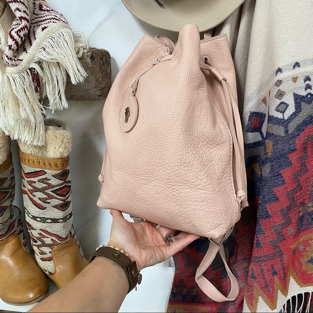 Rare Sweet ROOTS BOHO backpack in stunning blush super soft prince leather - Picture 10 of 16